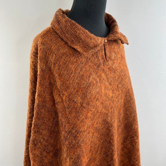 Zig Zag Burnt Orange Button Fringe Trim Pullover Collared Cape Poncho NEPAL OS - Picture 3 of 6